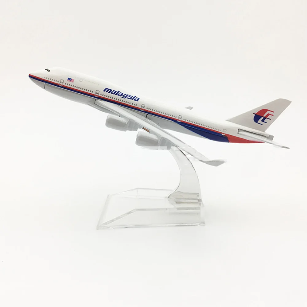 Kids Toys Malaysia - 1/400 スケール航空機ボーイング 747 マレーシア 16 センチメートル合金飛行機