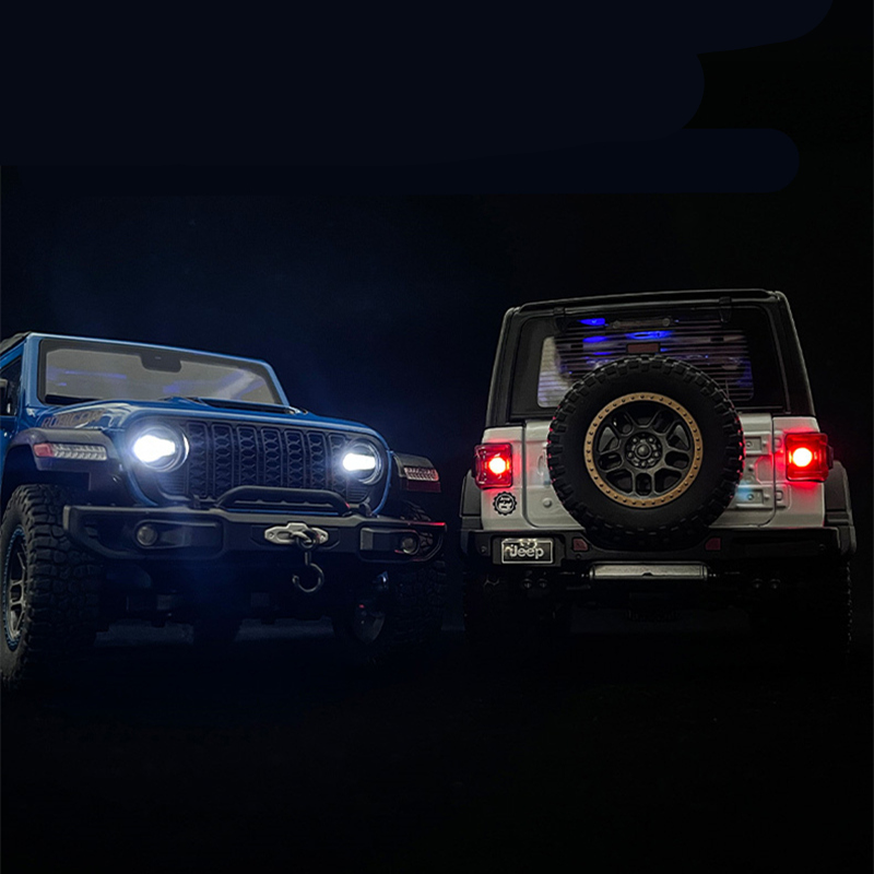 ジェムラングラーラーバアイコン合金オフロードカーモデル、ダイ - Kids Toys Jeep のレビューと価格