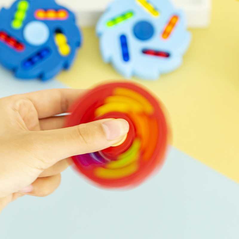 2 個のマジック回転豆パズルキューブスピナー安いものストレス - Kids Toys Low Price のレビューと価格