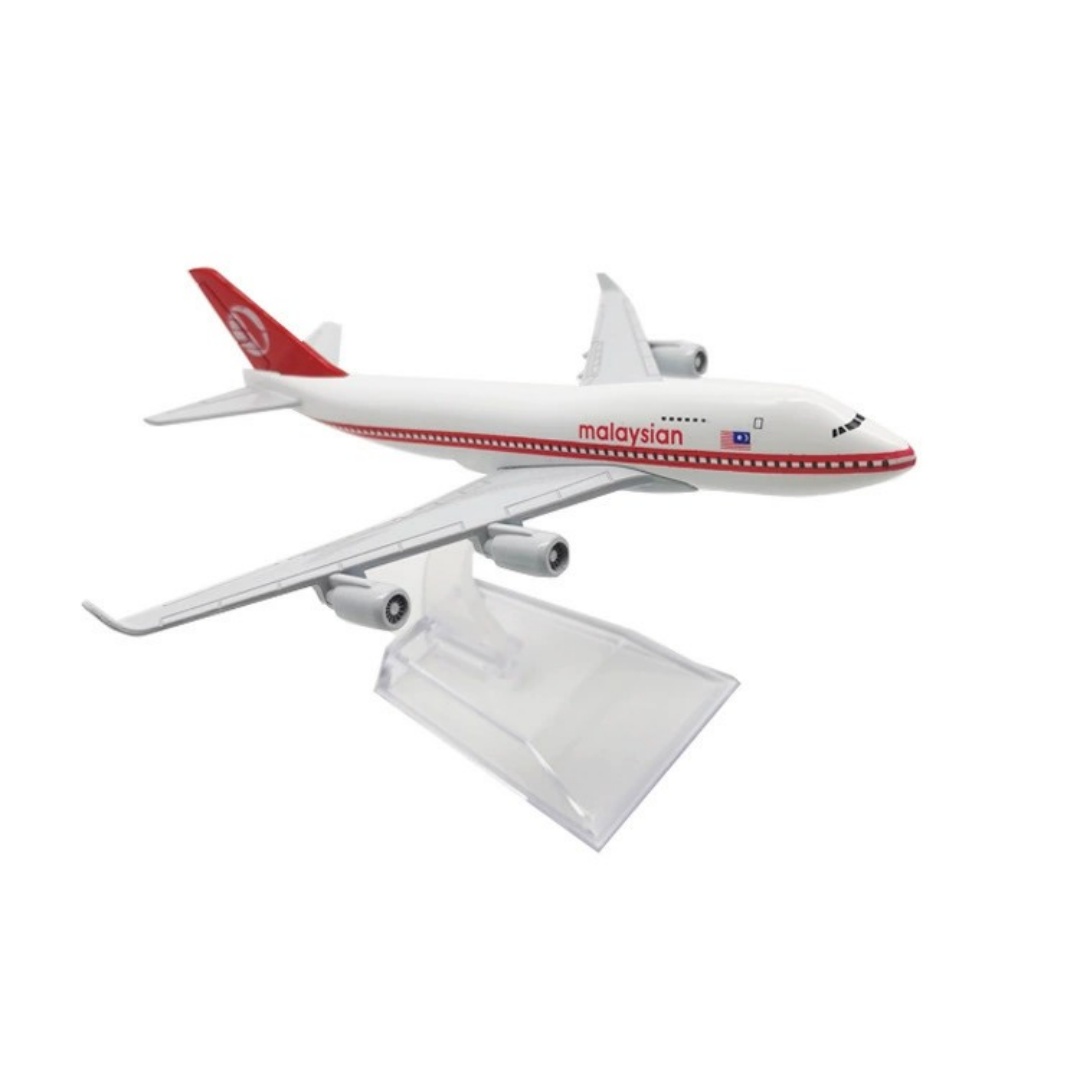 飛行機B747模型玩具子供用航空機赤色B747マレーシア航空 - Kids Toys Malaysia のレビューと価格